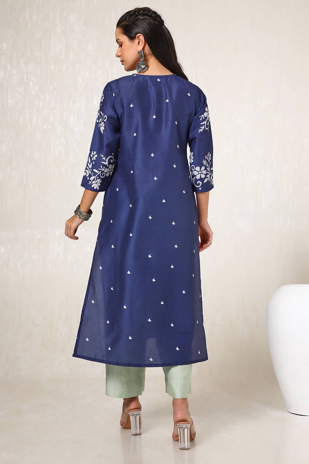Navy Blue Embellished Muslin Blend Straight Kurta - Image 4